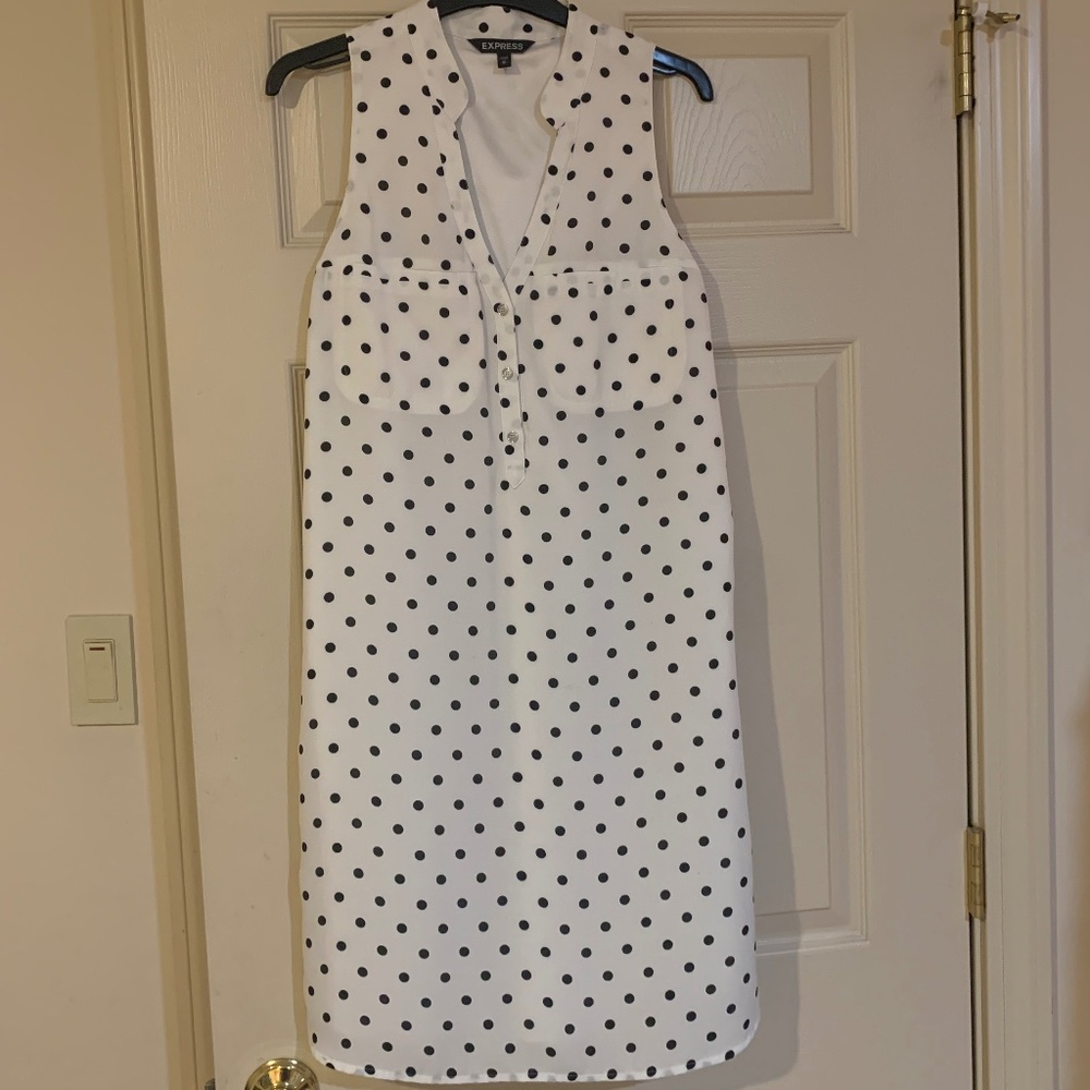 Express White/Black Polka Dot Sleeveless Lined Belted Dress sz M